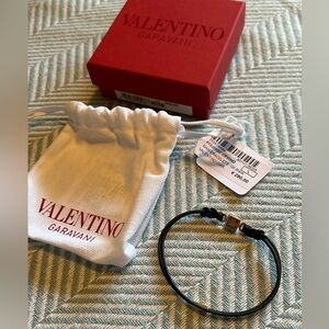 BNWT Valentino Garavani Black Leather Bracelet with Gold Logo Charm